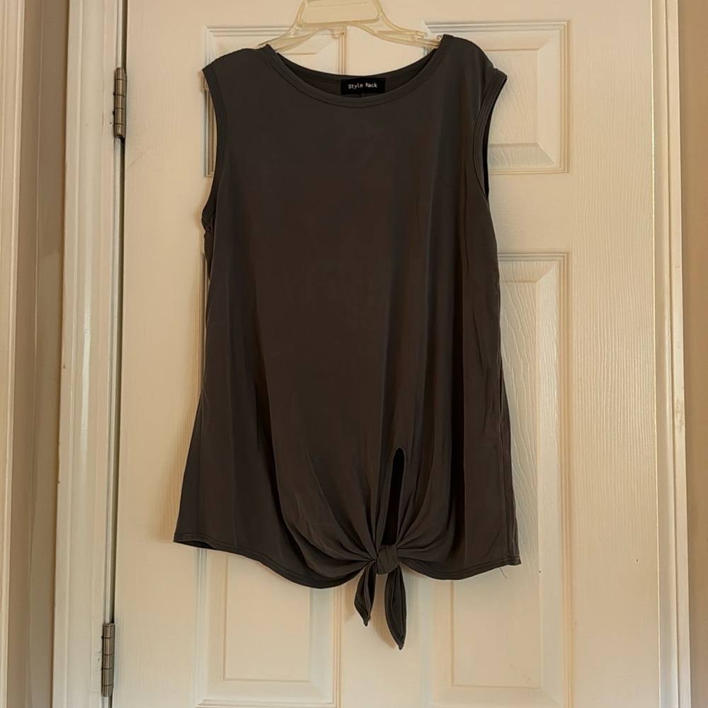 Women’s sleeveless blouse